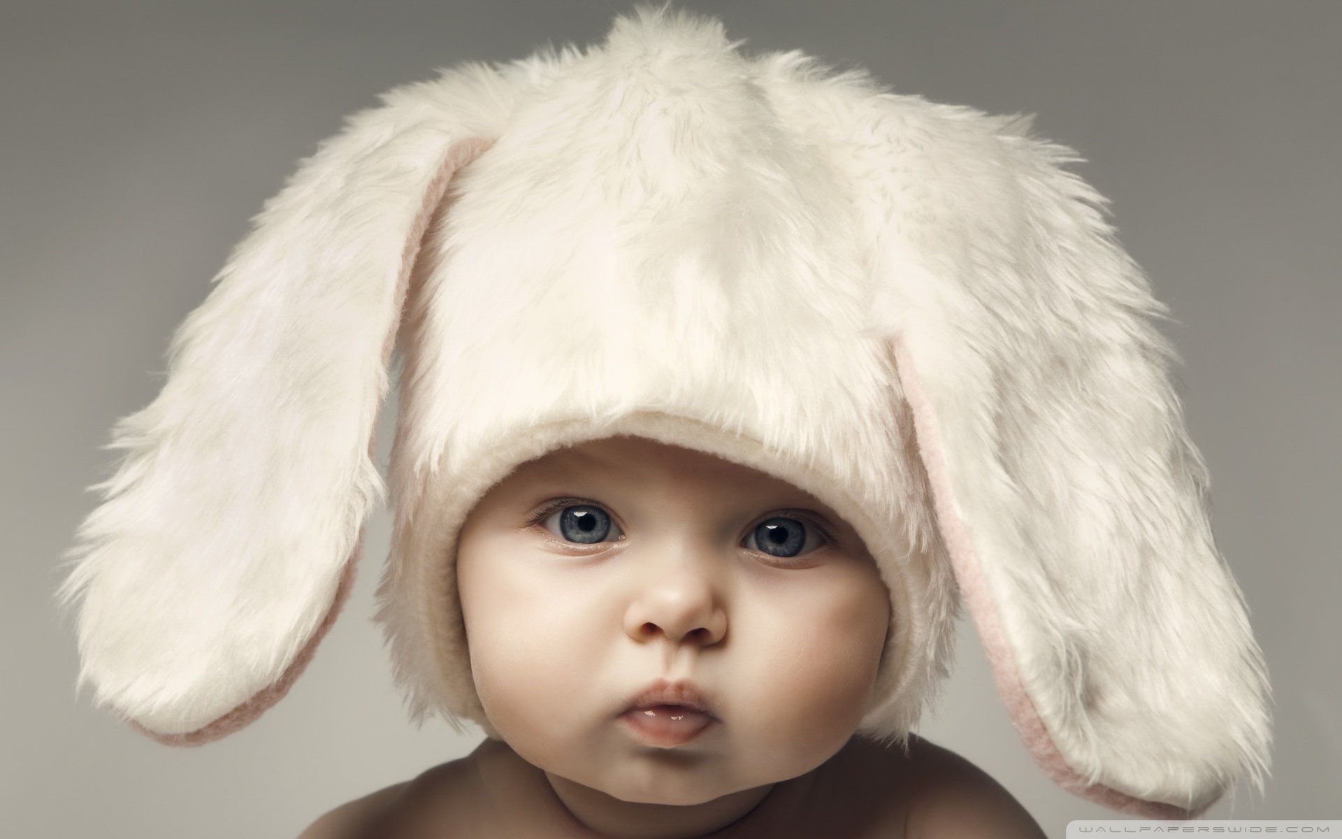 石家庄借卵机构捐卵女孩面对宝宝的耳屎该如何清理？